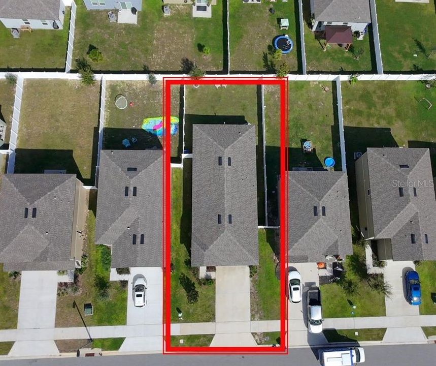 Activo con contrato: $355,000 (3 camas, 2 baños, 1330 Pies cuadrados)