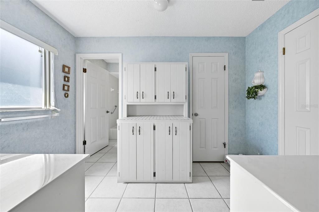 En Venta: $389,900 (2 camas, 2 baños, 2157 Pies cuadrados)