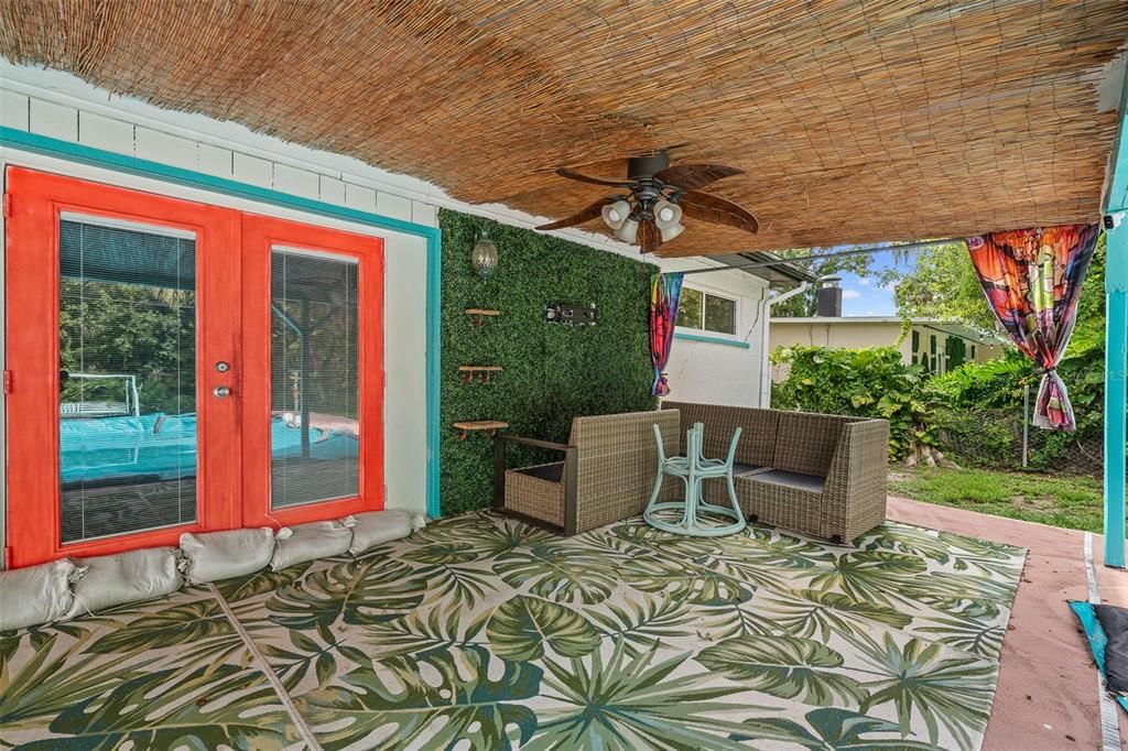 Active With Contract: $315,000 (3 beds, 2 baths, 2148 Square Feet)