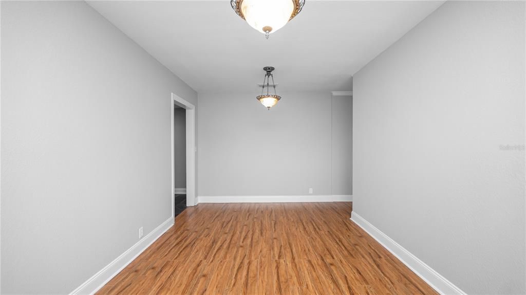 На продажу: $419,950 (5 спален, 3 ванн, 2270 Квадратных фут)