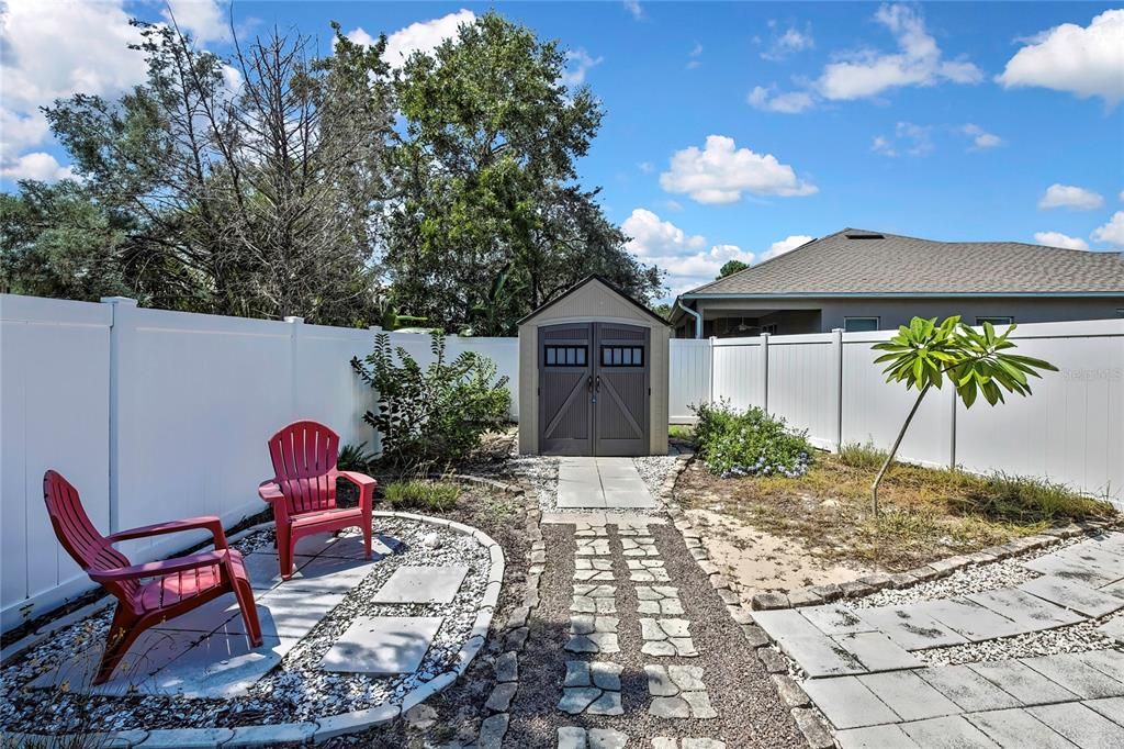 合同活跃: $394,000 (3 贝兹, 2 浴室, 1711 平方英尺)