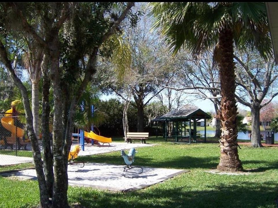 En Renta: $1,600 (2 camas, 2 baños, 915 Pies cuadrados)