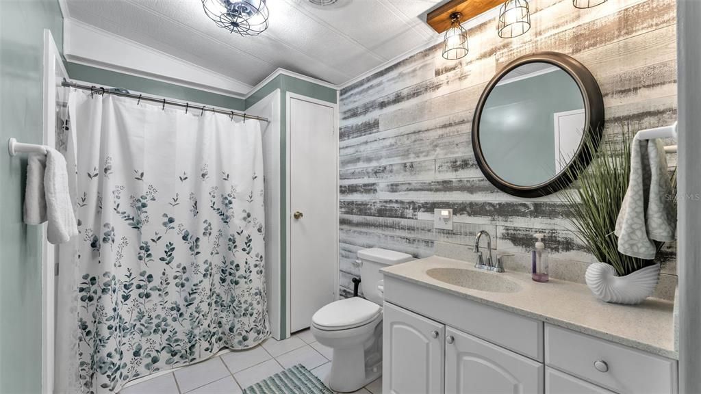 待售: $209,900 (3 贝兹, 2 浴室, 1800 平方英尺)