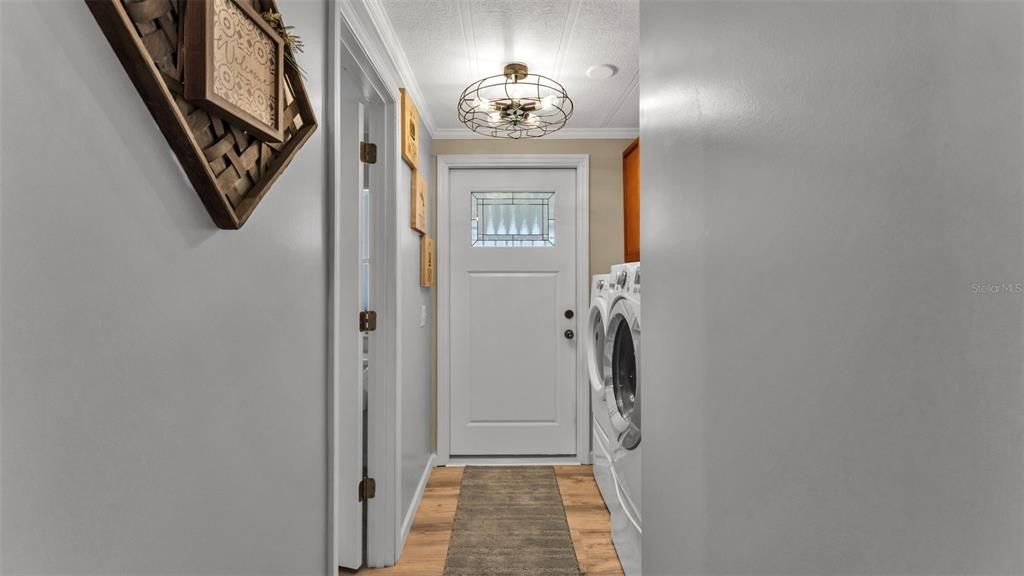 待售: $209,900 (3 贝兹, 2 浴室, 1800 平方英尺)