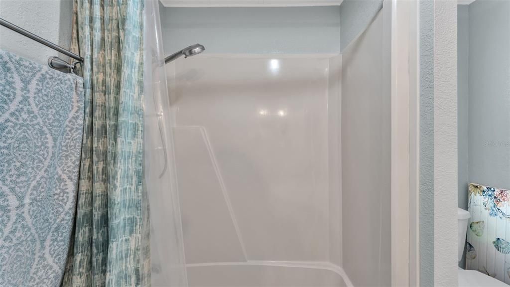 待售: $209,900 (3 贝兹, 2 浴室, 1800 平方英尺)