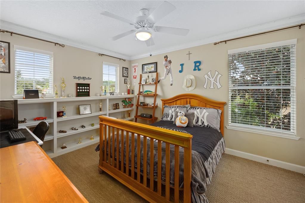 На продажу: $1,325,000 (4 спален, 3 ванн, 4273 Квадратных фут)