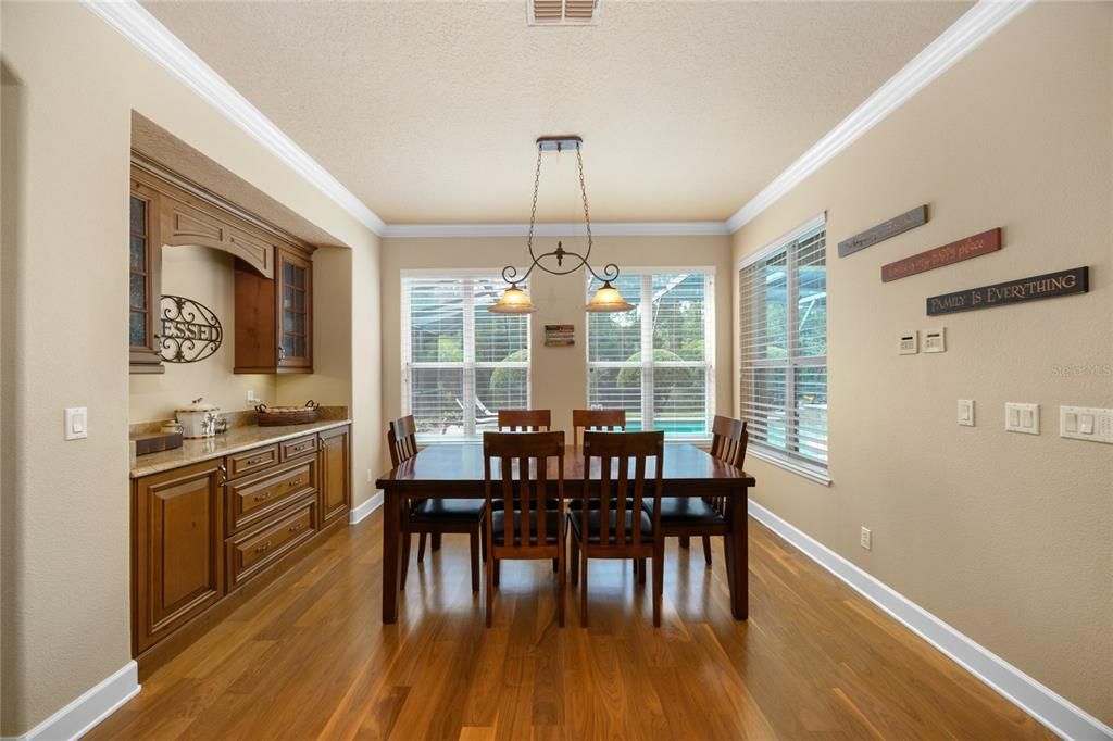 На продажу: $1,325,000 (4 спален, 3 ванн, 4273 Квадратных фут)