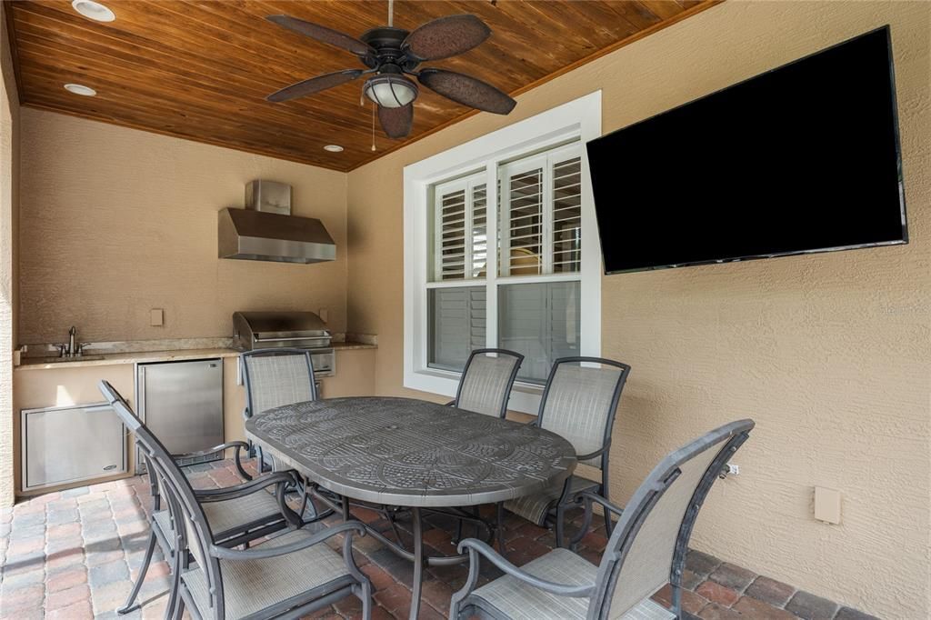 На продажу: $1,325,000 (4 спален, 3 ванн, 4273 Квадратных фут)