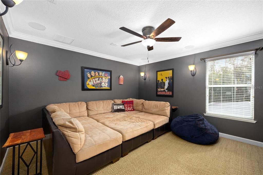 На продажу: $1,325,000 (4 спален, 3 ванн, 4273 Квадратных фут)