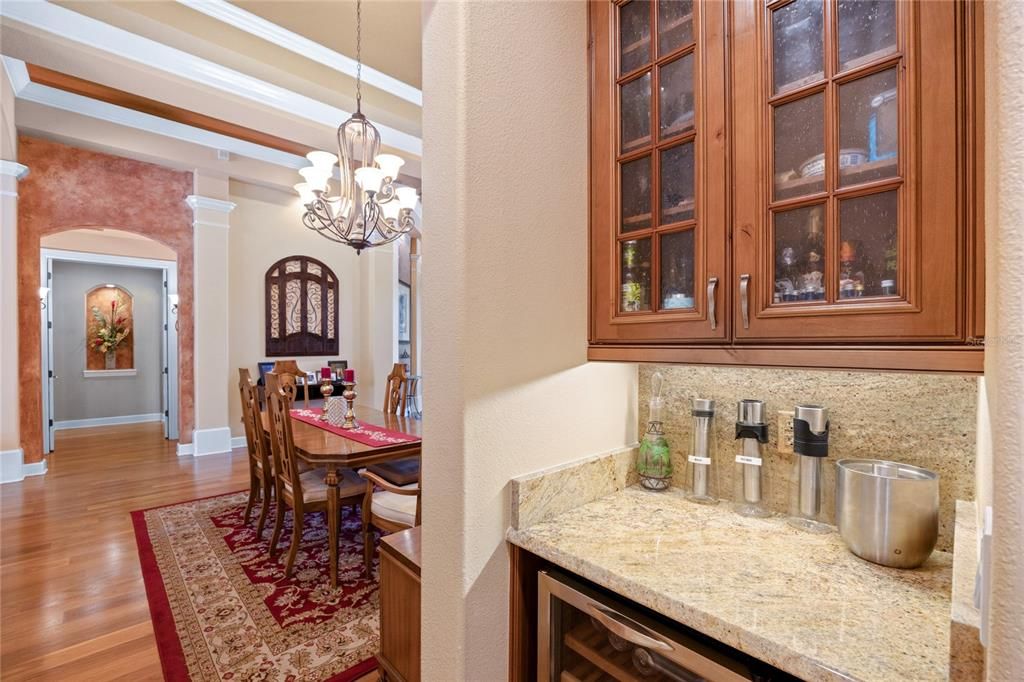 На продажу: $1,325,000 (4 спален, 3 ванн, 4273 Квадратных фут)