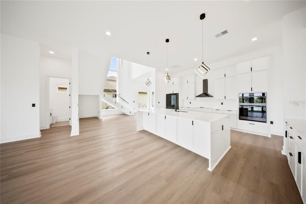 For Sale: $1,297,000 (4 beds, 5 baths, 3526.67 Square Feet)