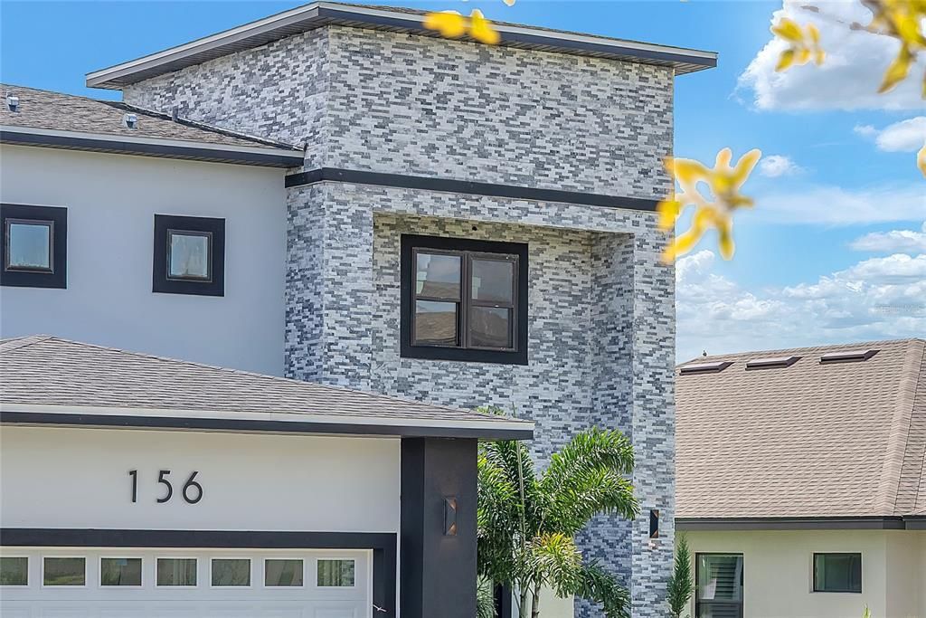 For Sale: $1,297,000 (4 beds, 5 baths, 3526.67 Square Feet)