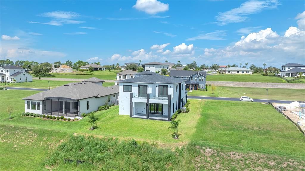 For Sale: $1,297,000 (4 beds, 5 baths, 3526.67 Square Feet)