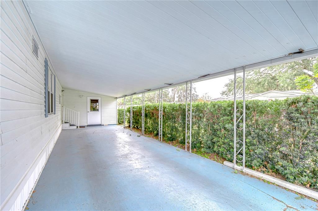 На продажу: $74,900 (3 спален, 1 ванн, 964 Квадратных фут)