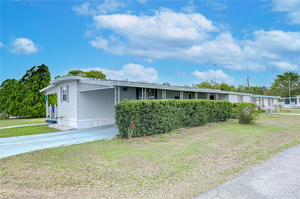 На продажу: $74,900 (3 спален, 1 ванн, 964 Квадратных фут)