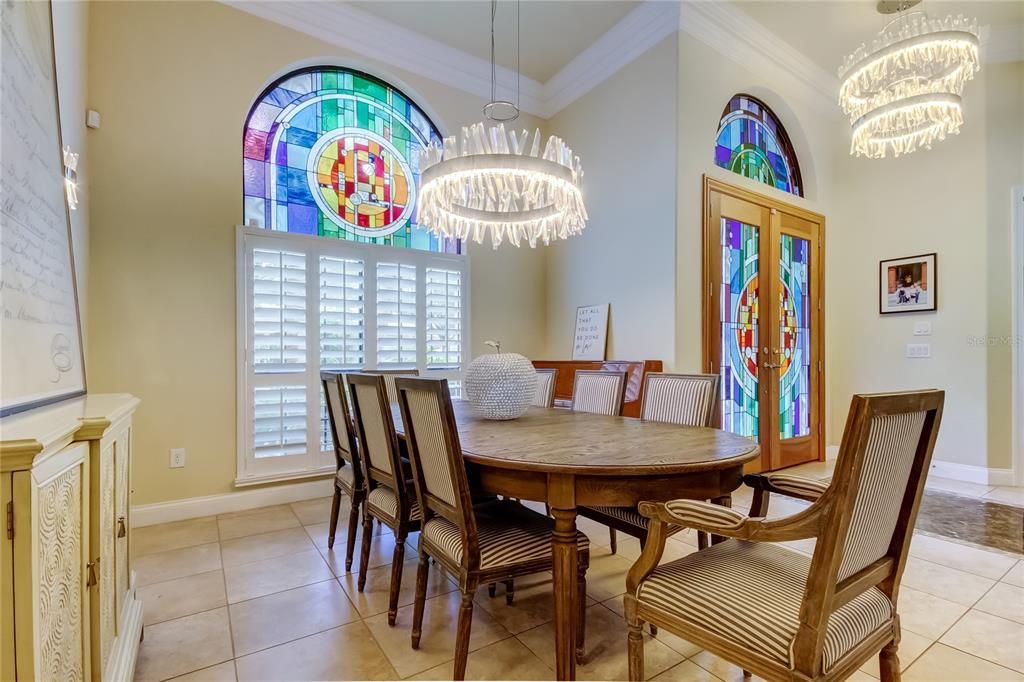 En Venta: $845,000 (3 camas, 3 baños, 3111 Pies cuadrados)