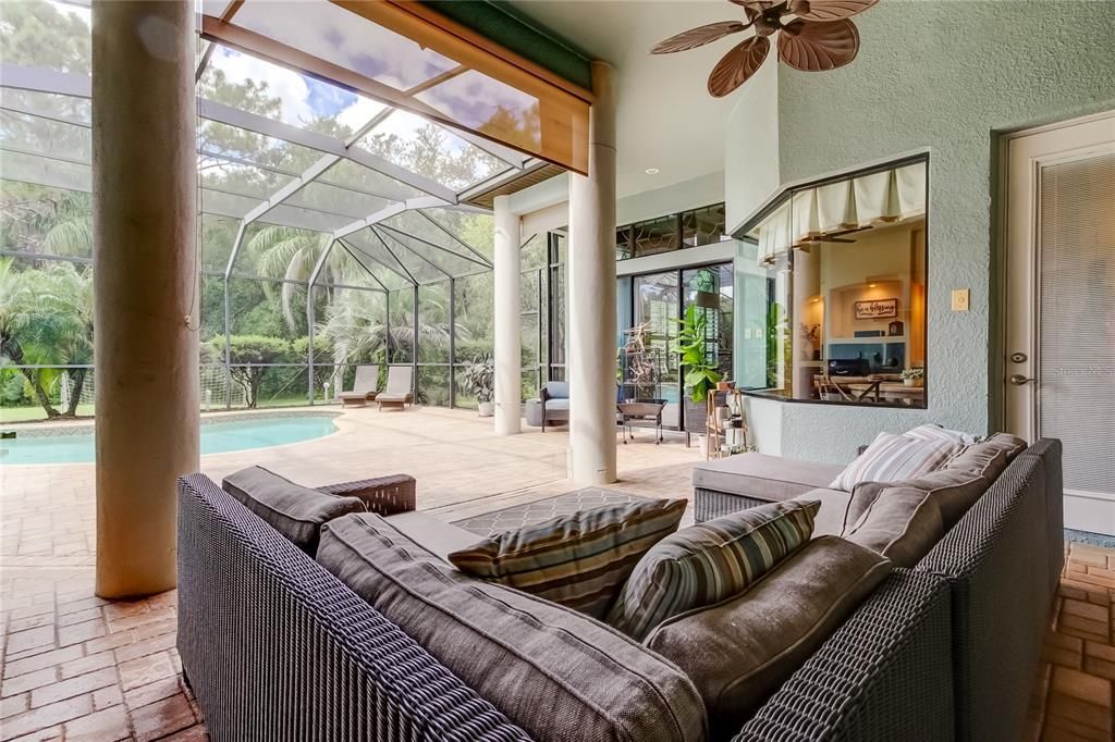 En Venta: $845,000 (3 camas, 3 baños, 3111 Pies cuadrados)