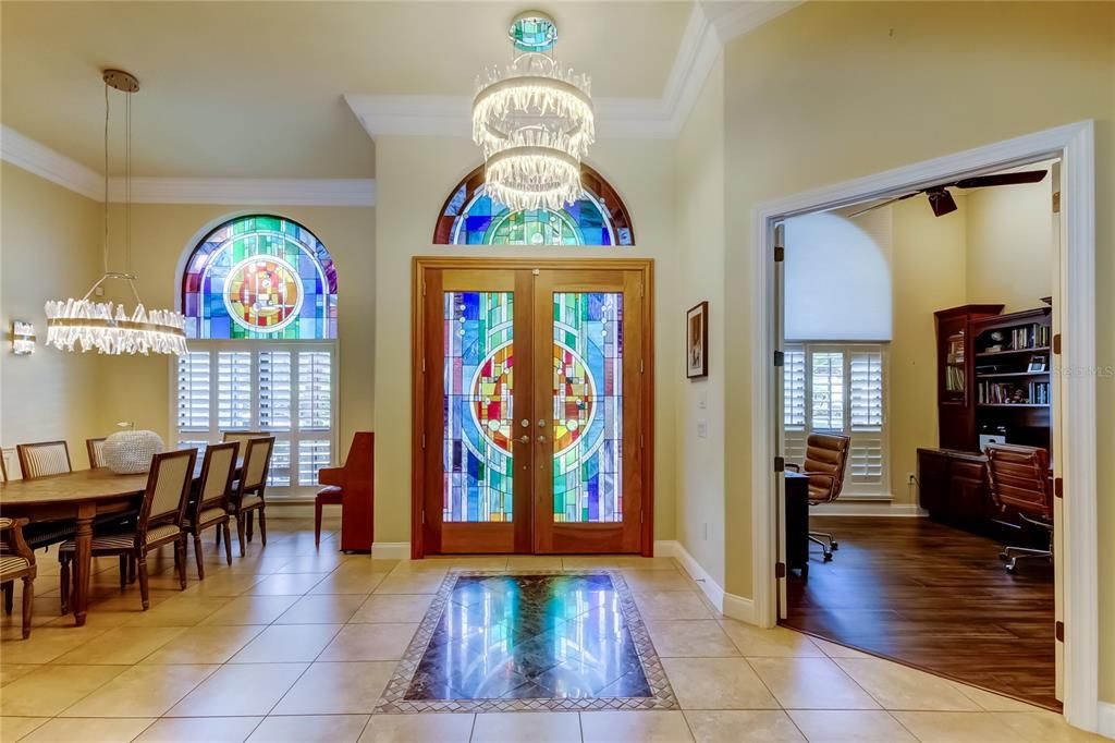 En Venta: $845,000 (3 camas, 3 baños, 3111 Pies cuadrados)