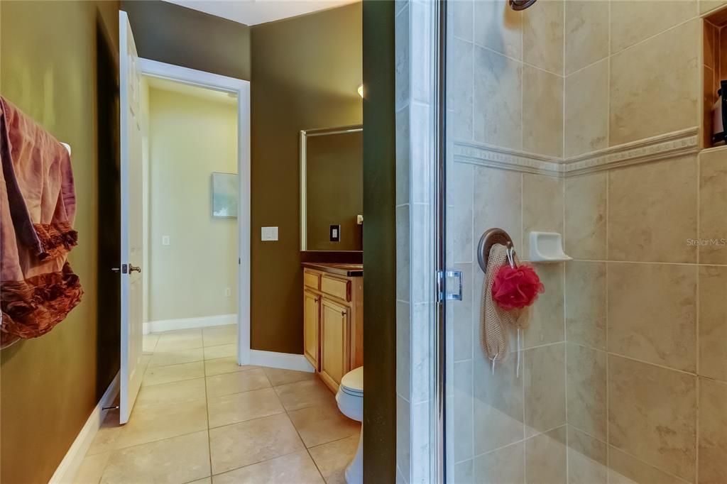 En Venta: $845,000 (3 camas, 3 baños, 3111 Pies cuadrados)