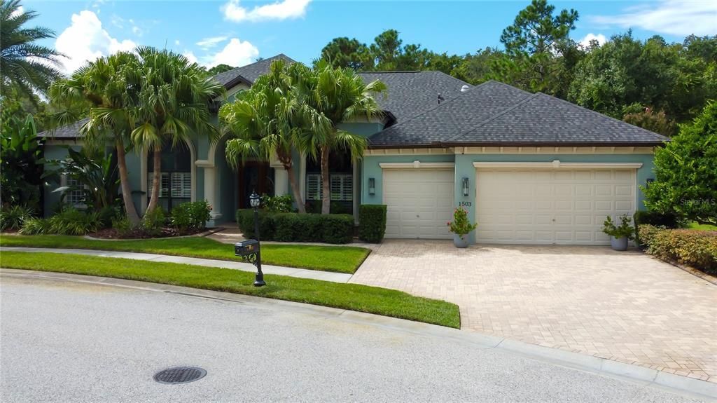 En Venta: $845,000 (3 camas, 3 baños, 3111 Pies cuadrados)