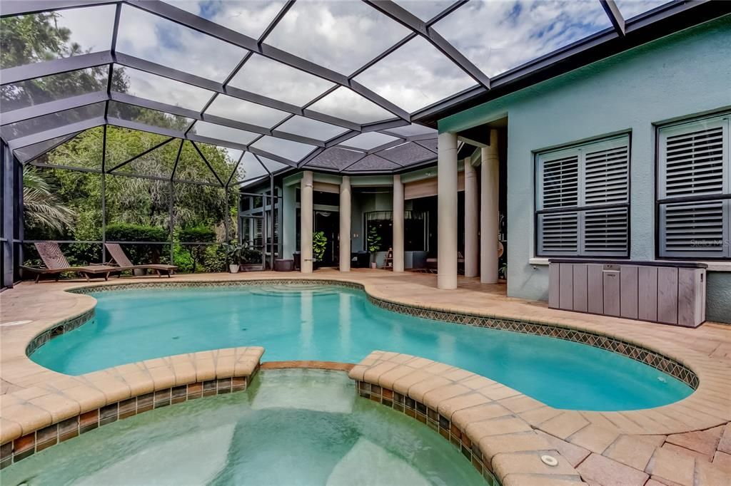 En Venta: $845,000 (3 camas, 3 baños, 3111 Pies cuadrados)