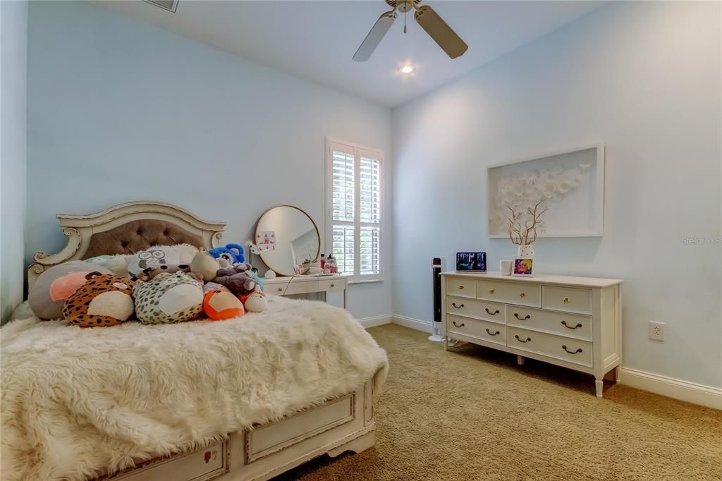 En Venta: $845,000 (3 camas, 3 baños, 3111 Pies cuadrados)