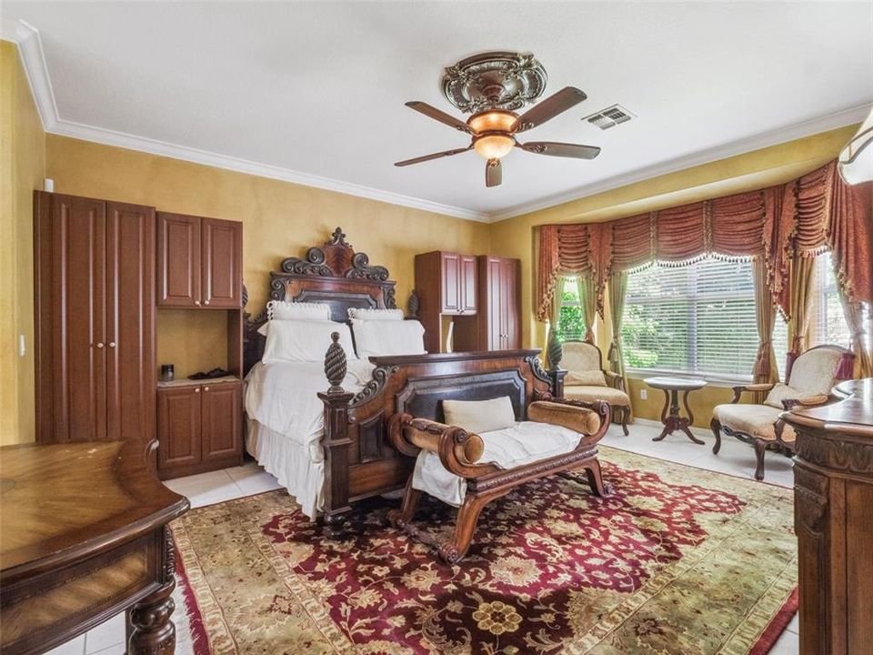 En Venta: $1,000,000 (4 camas, 4 baños, 3603 Pies cuadrados)