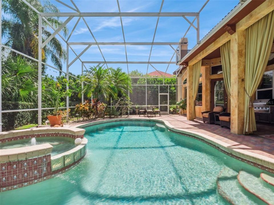 En Venta: $1,000,000 (4 camas, 4 baños, 3603 Pies cuadrados)