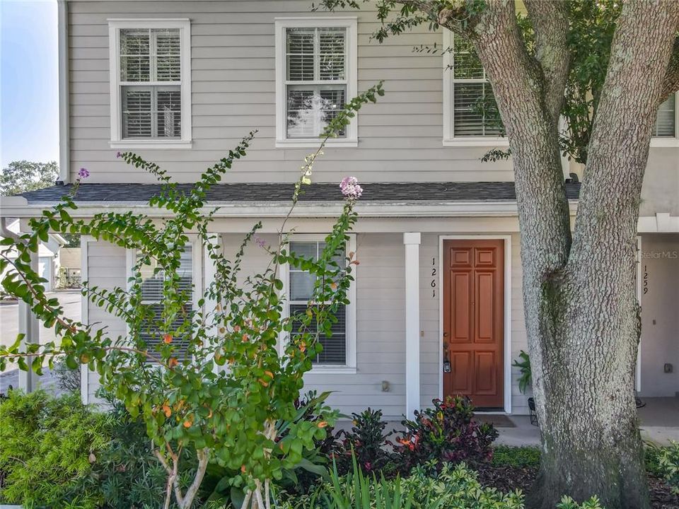 En Venta: $549,900 (3 camas, 2 baños, 1660 Pies cuadrados)