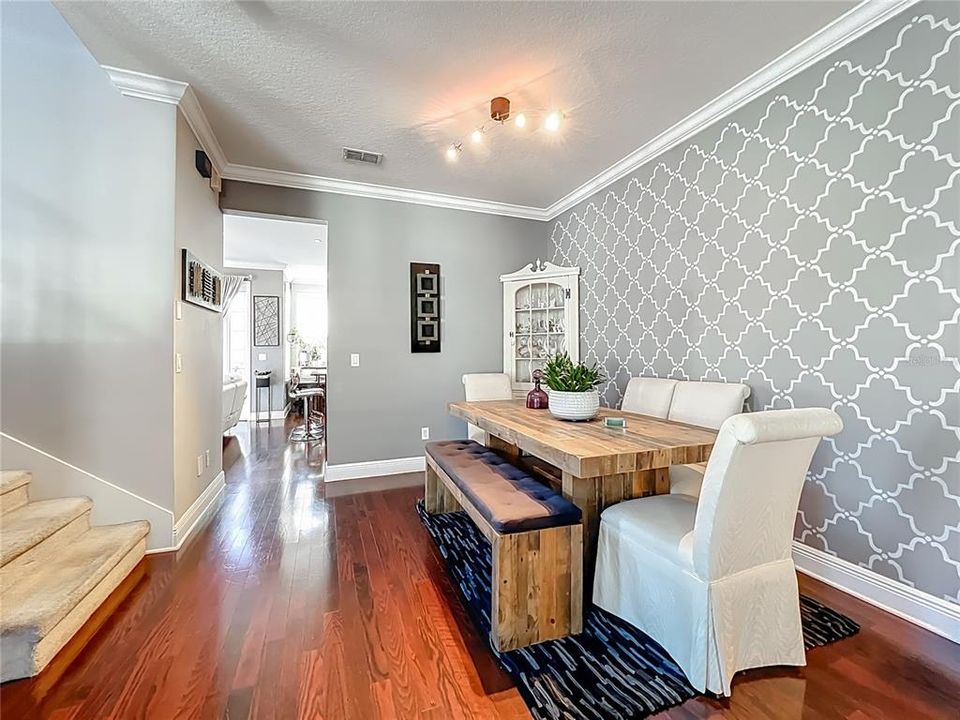 En Venta: $549,900 (3 camas, 2 baños, 1660 Pies cuadrados)