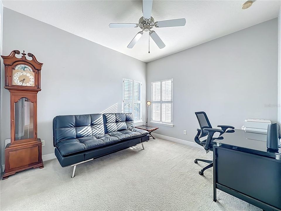 En Venta: $549,900 (3 camas, 2 baños, 1660 Pies cuadrados)