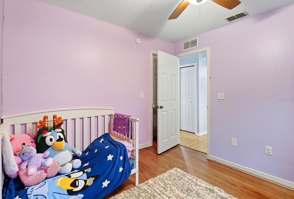 Active With Contract: $242,500 (3 beds, 2 baths, 1435 Square Feet)