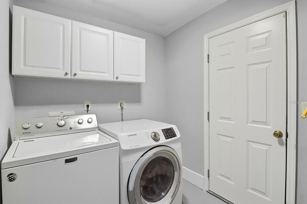 Active With Contract: $242,500 (3 beds, 2 baths, 1435 Square Feet)