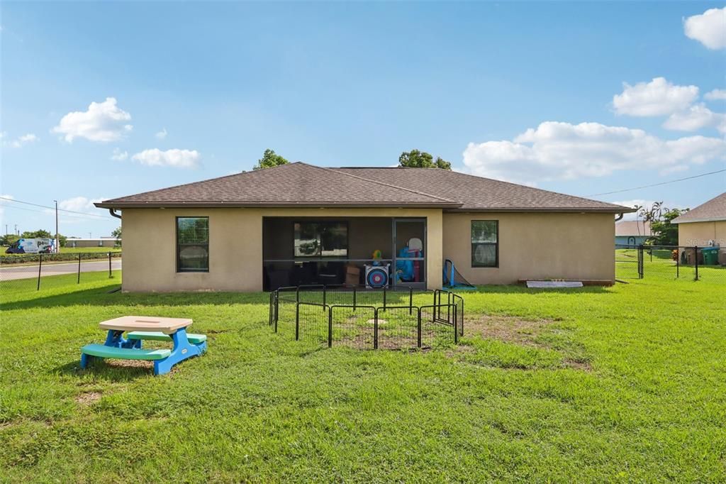 En Venta: $275,000 (3 camas, 2 baños, 1522 Pies cuadrados)