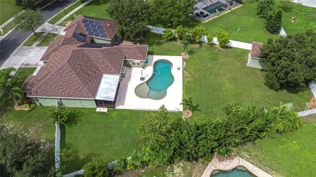 Под контрактом: $625,000 (4 спален, 2 ванн, 2217 Квадратных фут)