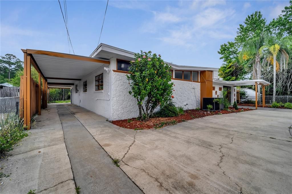 В аренду: $4,000 (4 спален, 3 ванн, 1686 Квадратных фут)