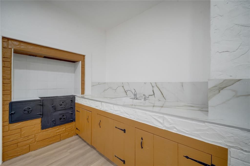 В аренду: $4,000 (4 спален, 3 ванн, 1686 Квадратных фут)