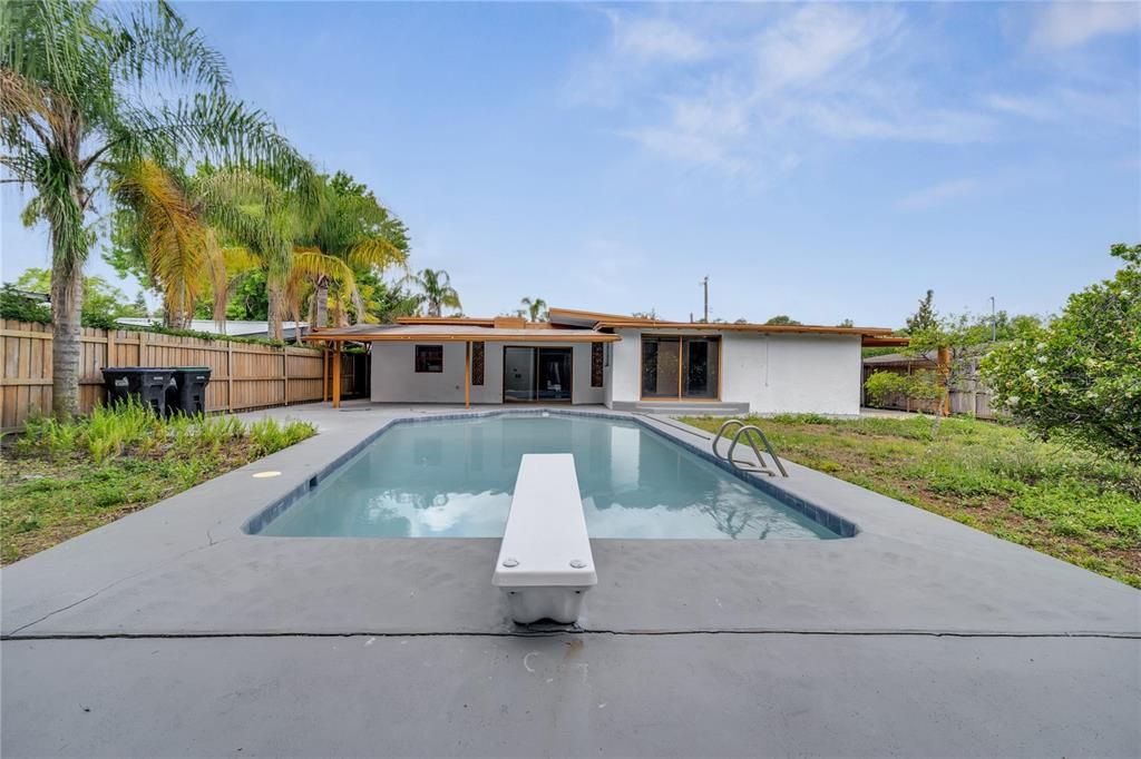 В аренду: $4,000 (4 спален, 3 ванн, 1686 Квадратных фут)