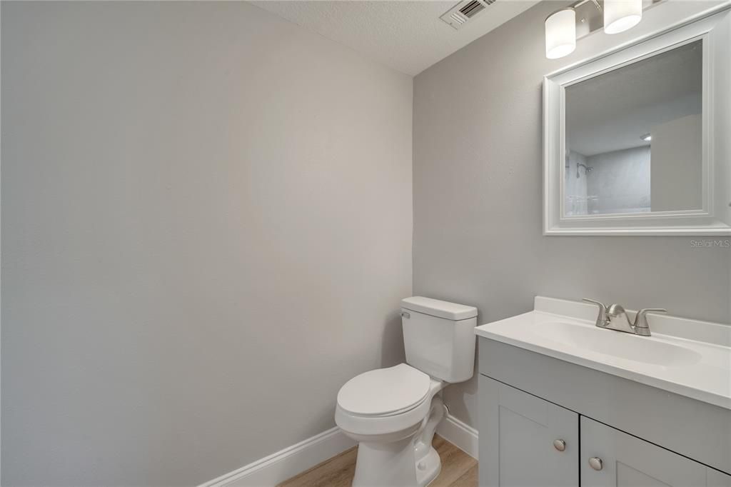 В аренду: $4,000 (4 спален, 3 ванн, 1686 Квадратных фут)