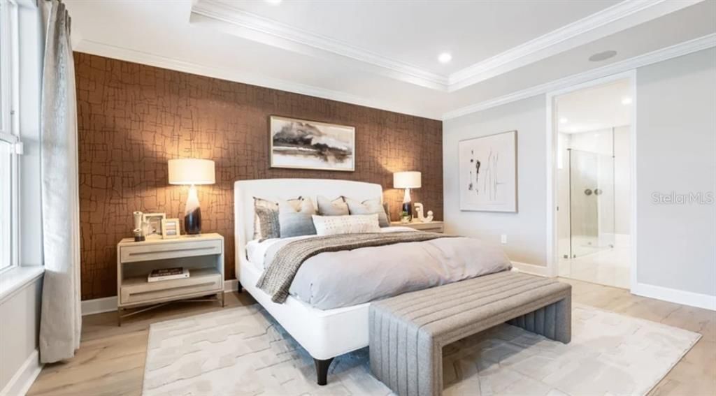 For Sale: $999,000 (5 beds, 4 baths, 3835 Square Feet)