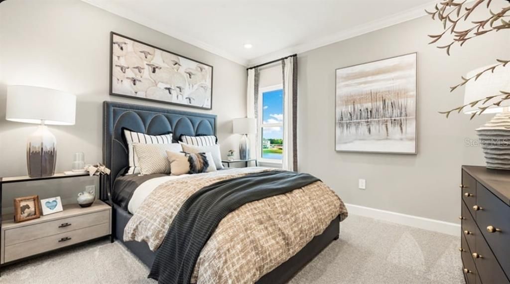 For Sale: $999,000 (5 beds, 4 baths, 3835 Square Feet)