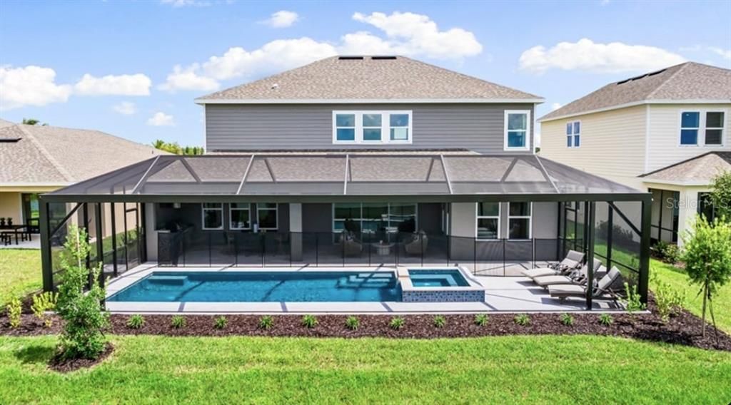 For Sale: $999,000 (5 beds, 4 baths, 3835 Square Feet)