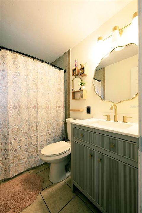 For Sale: $254,900 (3 beds, 1 baths, 1008 Square Feet)