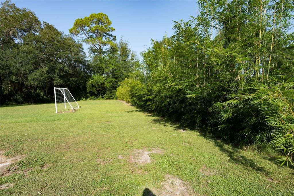 For Sale: $254,900 (3 beds, 1 baths, 1008 Square Feet)