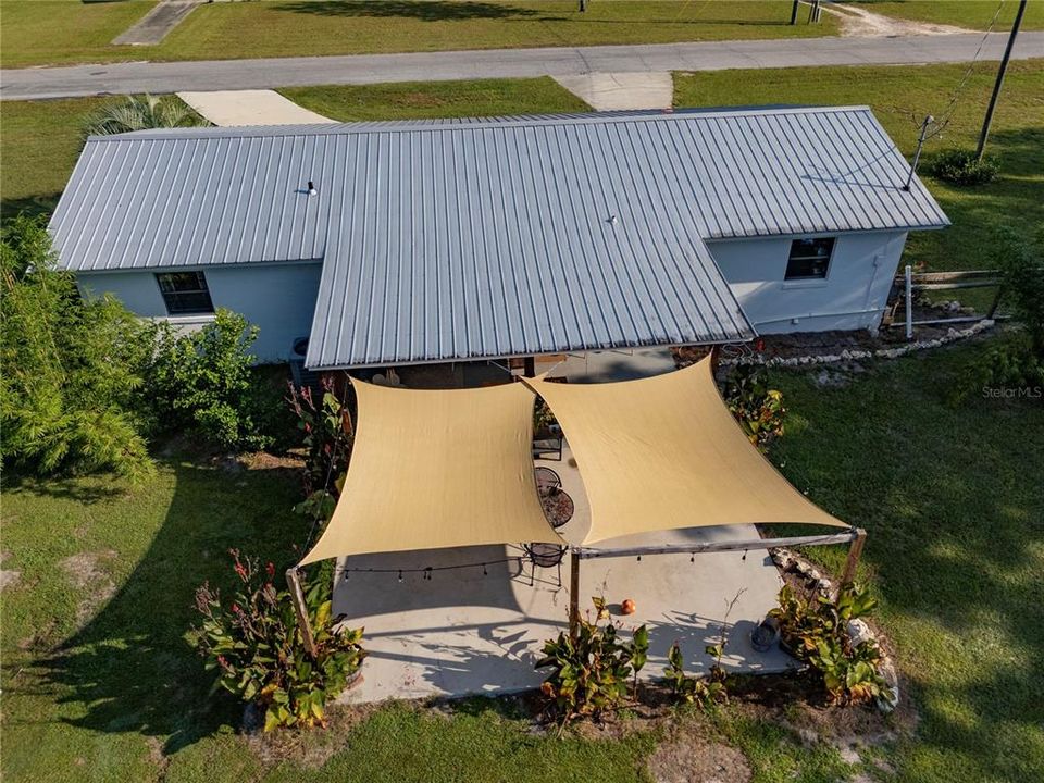 For Sale: $254,900 (3 beds, 1 baths, 1008 Square Feet)