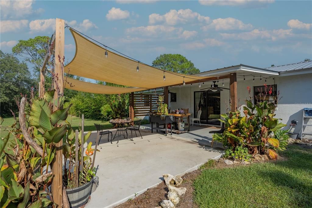 For Sale: $254,900 (3 beds, 1 baths, 1008 Square Feet)