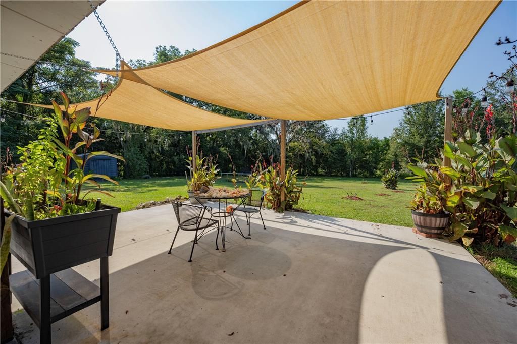 For Sale: $254,900 (3 beds, 1 baths, 1008 Square Feet)