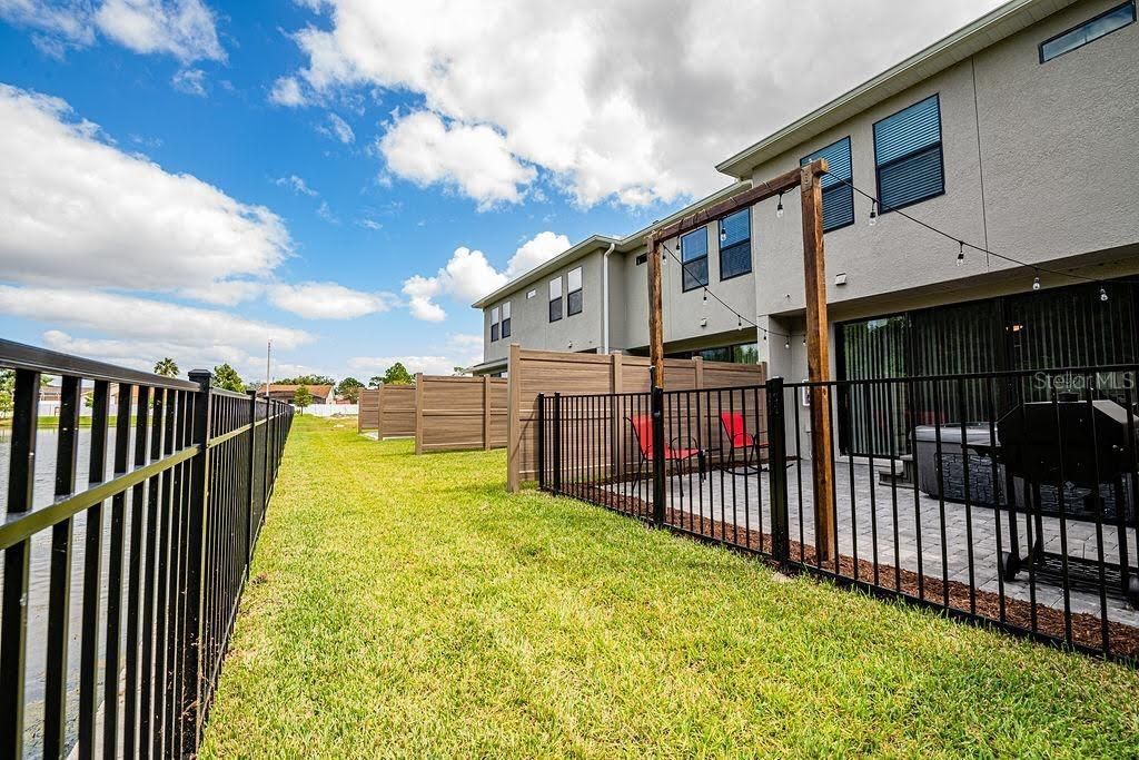 На продажу: $368,000 (3 спален, 2 ванн, 1591 Квадратных фут)