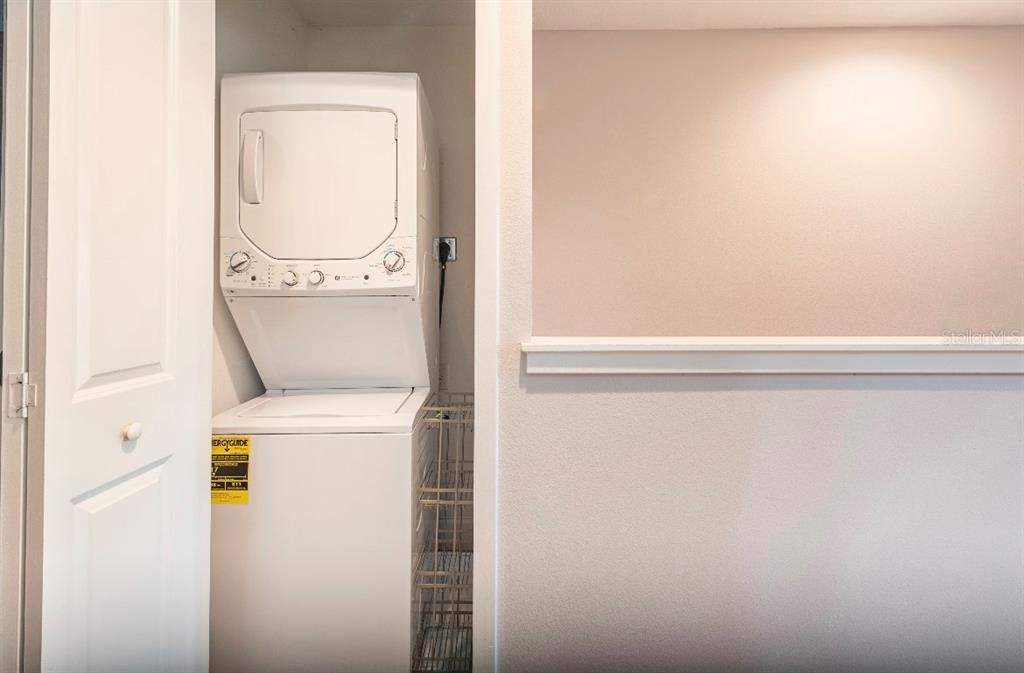 На продажу: $368,000 (3 спален, 2 ванн, 1591 Квадратных фут)