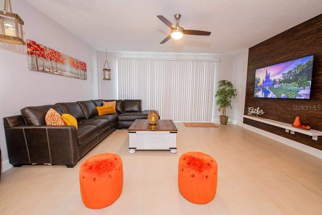 На продажу: $368,000 (3 спален, 2 ванн, 1591 Квадратных фут)